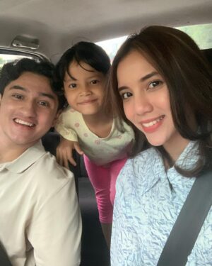 Sweet Qismina Instagram - HANANIAH 🫶🏻
Random photos sebab esok dah last episod dah ! 🥺
#CintaYangTertangguh
