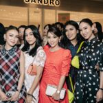 Sweet Qismina Instagram - Some moments with friends, fans, and Global Celebrity @fforce_ ♠️✨ @katespadeny @katespade_malaysia #katespadeny