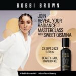 Sweet Qismina Instagram - A dream come true 🥹 I’m going to have Meet & Greet & Masterclass with #BobbiBrownMY this 23rd September! Rasa nak nangis dapat collaborate with them 🥹 Alhamdulillah thank you for putting your trust in me! Paling fun, ada GREAT PRIZES for you ( swipe la if nak tahu hehe ) 🌟 Meet & Greet, 2.00 pm: Open for all. 🌟 Masterclass, 3.30 pm: Exclusive entry with the Radiance Set. For the Masterclass - you guys kena purchase the Radiance Set [next slide] untuk join okay! Korang boleh dapatkan the Radiance Set dekat any Bobbi Brown stores! and banyak lagi goodies tunggu korang dekat Masterclass tu nanti! See you 💫 @BobbiBrown #BobbiBrownMY #ConfidentBeauty #BobbiBrown