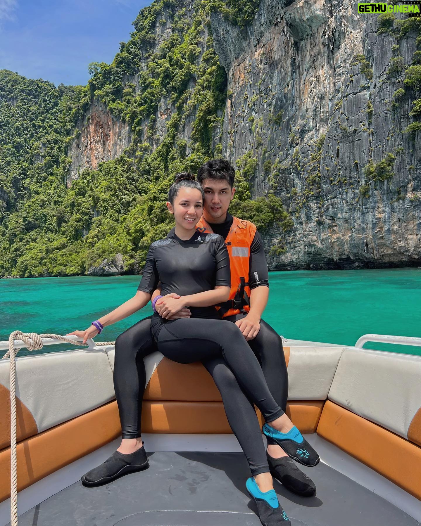 Sweet Qismina - 30.3K Likes - Phi Phi island ๐