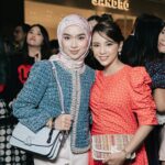 Sweet Qismina Instagram - Some moments with friends, fans, and Global Celebrity @fforce_ ♠️✨ @katespadeny @katespade_malaysia #katespadeny