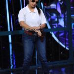Swetha Changappa Instagram - I was a cop at my chota champion show 🙈🙈 It's fun to act different characters on stage❤️ Make up:- @keerthiram28 Hairstyle:- @rashmitha_glamourholic Assistant:- @vinoda__890 Photography:- @b_h_a_r_a_t_h_photography