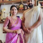 Swetha Changappa Instagram - Traditional Us❤️🧿 Mr.Kiran appachu @kiranappachu ... Traditional outfits suits you 😎🧿 ಪಂಚೆ ಶಲ್ಯ ಚೆನ್ನಾಗಿ ಕಾಣುತ್ತೆ ಅಲ್ವಾ???😃