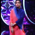 Swetha Changappa Instagram – “Personal style is about a sense of yourself, a sense of what you believe in and wearing what you like.”❤️

My beautiful team behind my this look for chota champion next episode ❤️

Make up:- @keerthiram28
Hair and accessories:- @rktopknotchstudio
Outfit:- @yukthi_designs 
Assistant:- @vinoda_b_890
Photography:- @b_h_a_r_a_t_h_photography