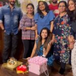 Swetha Changappa Instagram - My Birthday Celebration with my lovely dear ones🧿❤️ glimpse of my dear ones surprising me at 12am❤️ It was a cuteeee surprise which I dint expect. How do I thank all of u, for making my birthday soooooo special ❤️ u guys made time and don't know how much we laughed laughed the entire night❤️🧿 it was indeed a memorable one. N I promise u this bond will continue forever ❤️ I love each one of u... Thank u @malavikaavinash my dearest babe I love u ❤️ @premnenapirali my lovely star❤️ @jyothiprem1008 my sundari❤️ @thenameis_remo my Romeo❤️ @keerthiram28 my Santa ❤️ @thedrapediva my bestie for life ❤️ @tharachangappa my strength ❤️ U all have a very special place in my heart ❤️ n my dear hubby @kiranappachu❤️ thank u sooo much for all the efforts and unlimited love 🧿🧿🧿😘