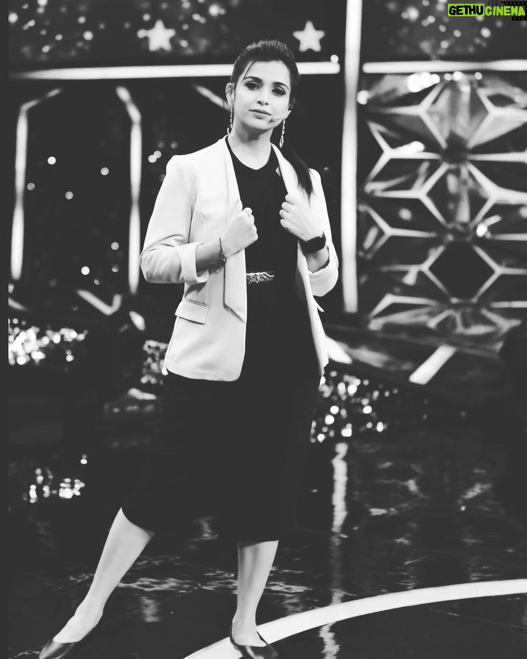 Swetha Changappa Instagram - "Style is a reflection of your attitude and your personality." Makeup:- @keerthiram28 Outfit and jewellery:- @rktopknotchstudio hairstyle:- @hairstyle_by_shashi Assistant:- @vinod_b_890 Photography:- @b_h_a_r_a_t_h_photography