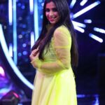Swetha Changappa Instagram - Glow in neon💛 You don’t wear NEON when you’re in doubt. It’s a deliberate choice. A bold statement.💛 My team behind this look Make up:- @keerthiram28 Outfit:- @yukthi_designs Jewellery:- @rktopknotchstudio Hairstyle:- @kanasu_amstudio Assistant:- @vinoda_b_890 Photography:- @b_h_a_r_a_t_h_photography