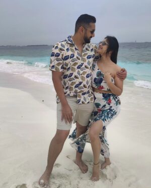 Swetha Changappa Instagram - Happy Anniversary My dear Hubby @kiranappachu ❤️
“Thank you for always being my rainbow after a storm.”❤️
Thank you for always standing by me no matter what ❤️