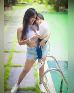 Swetha Changappa Instagram - My world @jiyaan_aiyappa 🧿🧿 Love u infinite love of my life @jiyaan_aiyappa 🧿 Pc:- @susheel_clickz