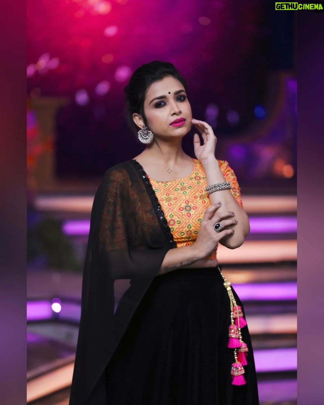 Swetha Changappa Instagram - "Let us always meet each other with smile, for the smile is the beginning of love." ❤️ My team:- Makeup & styling:- @keerthiram28 Outfit:- @yukthi_designs Hair :- @hairstyle_by_shashi Jewellery:- @rktopknotchstudio