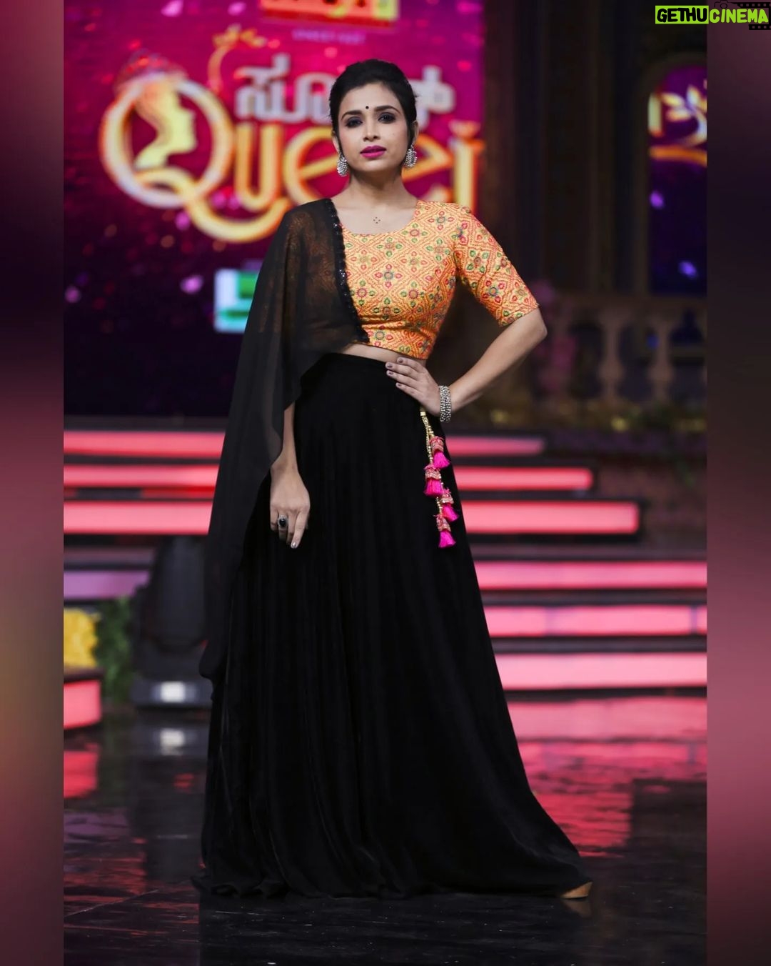 Swetha Changappa Instagram - "Let us always meet each other with smile, for the smile is the beginning of love." ❤️ My team:- Makeup & styling:- @keerthiram28 Outfit:- @yukthi_designs Hair :- @hairstyle_by_shashi Jewellery:- @rktopknotchstudio