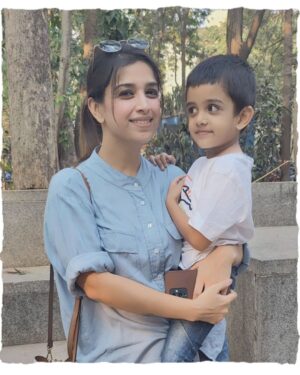 Swetha Changappa Instagram - ನನ್ನ ನಗು , ನನ್ನ ಮಗ@jiyaan_aiyappa 🧿❤️ 
Me n my son went on a Date❤️
 so I had to carry my date through out
 shopping 🙈🤣
Well , spending time with our little ones are the best days of our lives. Mixture of emotions ❤️🧿

Thank u  @neetha.aiyappa.9 mimi for capturing our best pics ❤️🧿