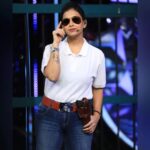 Swetha Changappa Instagram - I was a cop at my chota champion show 🙈🙈 It's fun to act different characters on stage❤️ Make up:- @keerthiram28 Hairstyle:- @rashmitha_glamourholic Assistant:- @vinoda__890 Photography:- @b_h_a_r_a_t_h_photography
