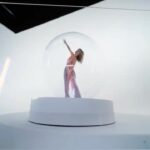 Sydney Sweeney Instagram – A little bts of my Prisma Glass campaign ✨ embodying the multi dimensional lip gloss and it’s stained glass finish.

Credits: @damon_baker 

#Armanibeauty #ArmaniPrismaGlass #GlassLips #Lipgloss