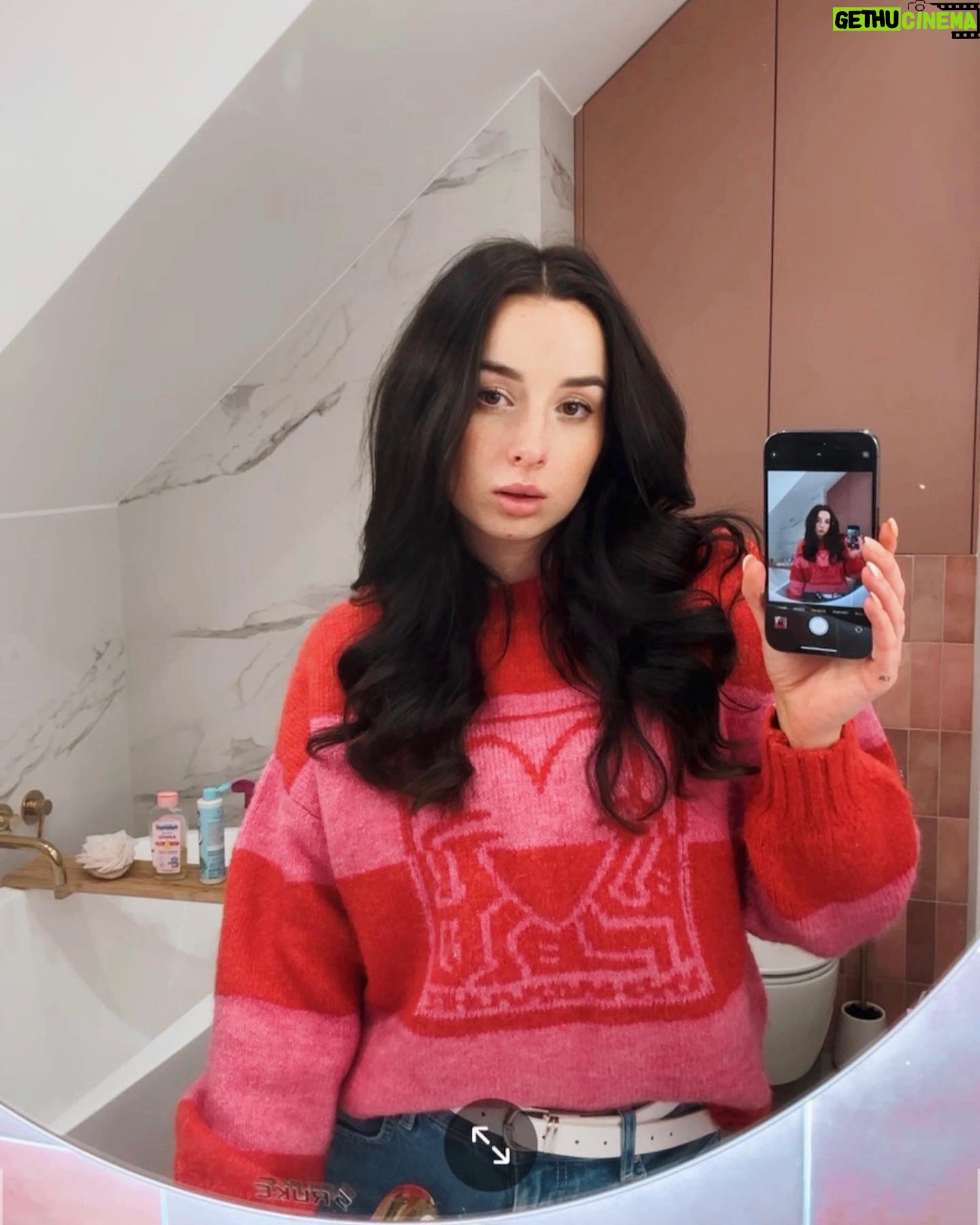 Sylwia Lipka - 3 Likes - kto jest najpiÄkniejszy w Ĺwiecie? đŞđđŚ˘đ