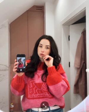 Sylwia Lipka Instagram - kto jest najpiękniejszy w świecie? 🪞💌🦢💋