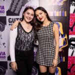 T.J. McGibbon Instagram - Homeschooled girls unite 🫡💜 Thank you @umusic for an unforgettable night! Guts Gallery TO is open till Sunday!!! ✨🦋 #GutsGalleryTO #GutsWorldTour #GutsSpilled #GutsToronto #UMusic #UMusicCanada