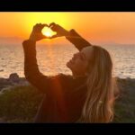 Tânia Mara Instagram - Acordei reflexiva e inspirada após ver o vídeo de hoje do @jacobpetry 🙏🏼🤍🍃 #deus #gratidão #amor #leveza #reflexão