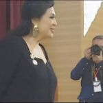 Türkan Şoray Instagram - Kırgızistan Türkiye-Manas Üniversitesini ziyaretimden…Üniversitenin rektörü Sayın Prof.Dr.Alpaslan Ceylan’a,değerli katılımcılara ve sevgili öğrencilerine bana ilk andan, son ana kadar,gurur dolu, mutluluk dolu anlar yaşattıkları için, teşekkür ederim🙏🏼❤️