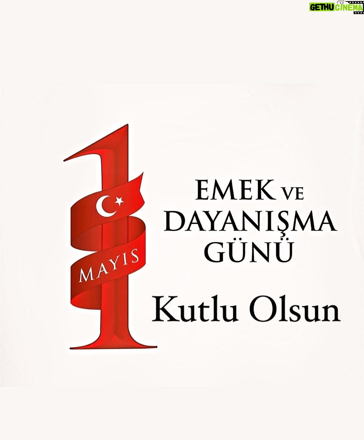 Türkan Şoray Instagram - İşçi,emekçi kardeşlerimin bayramını kutlarım. Emek, alın teri, en yüce değerdir.