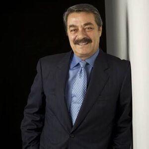 Türkan Şoray Instagram - Sinemanın efsane aktörü sevgili Kadir İnanır, çok geçmiş olsun.
İyi haberlerin bizi sevindirdi.
Acil şifalar dilerim.