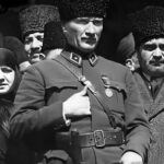 Türkan Şoray Instagram – 19 Mayıs Atatürk’ü Anma Gençlik ve Spor Bayramı Kutlu olsun🇹🇷🇹🇷
Ata’mızın ışığında, geleceğimiz size emanet gençler❤️🇹🇷