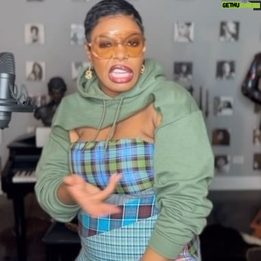 Ta'Rhonda Jones Instagram - ‼️ #MissyMonday ‼️Been fly, Flewed out like I been flown” #RiddleRhymes🔥 do me a favor & tag @missymisdemeanorelliott 🙏🏿 she’s also on my wall of inspiration you see behind me🙌🏿🙌🏿🙌🏿#Humble streaming EVERYWHERE‼️link in my bio ‼️#Femalerapper #Mc #Rapper #Rap #hiphop #freestyle #Music #Bars #Missy #Fire #Hiphopmusic *I don’t own the rights to this music!