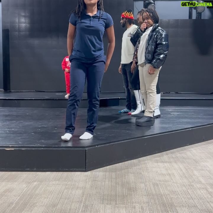 Ta'Rhonda Jones Instagram - ‼️CLASS IS STILL IN SESSION ‼️ @naim_matthews24 @felice_tamaraj Thanks a ton for pulling up on the kiddos! Yesterday we did a lil improv storytelling with a lil comedy!! 🙌🏿🙌🏿🙌🏿 if you you haven’t signed up….. just pull up on us @ 6620 S King Dr. Wednesdays & Thursdays 5pm-6pm & Saturdays 2pm-3pm