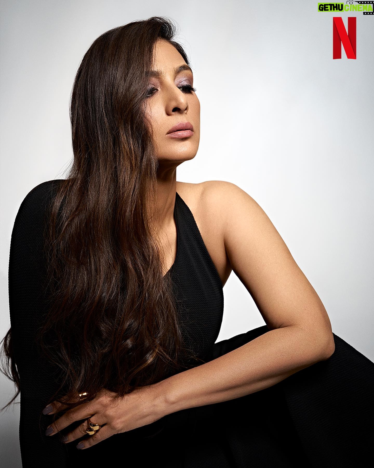 Tabu - 111.8K Likes - Only officer you can trust, to serve looks 💯🤌
#Khufiya is NOW STREAMING, only on Netflix!
#KhufiyaOnNetflix @tabutiful