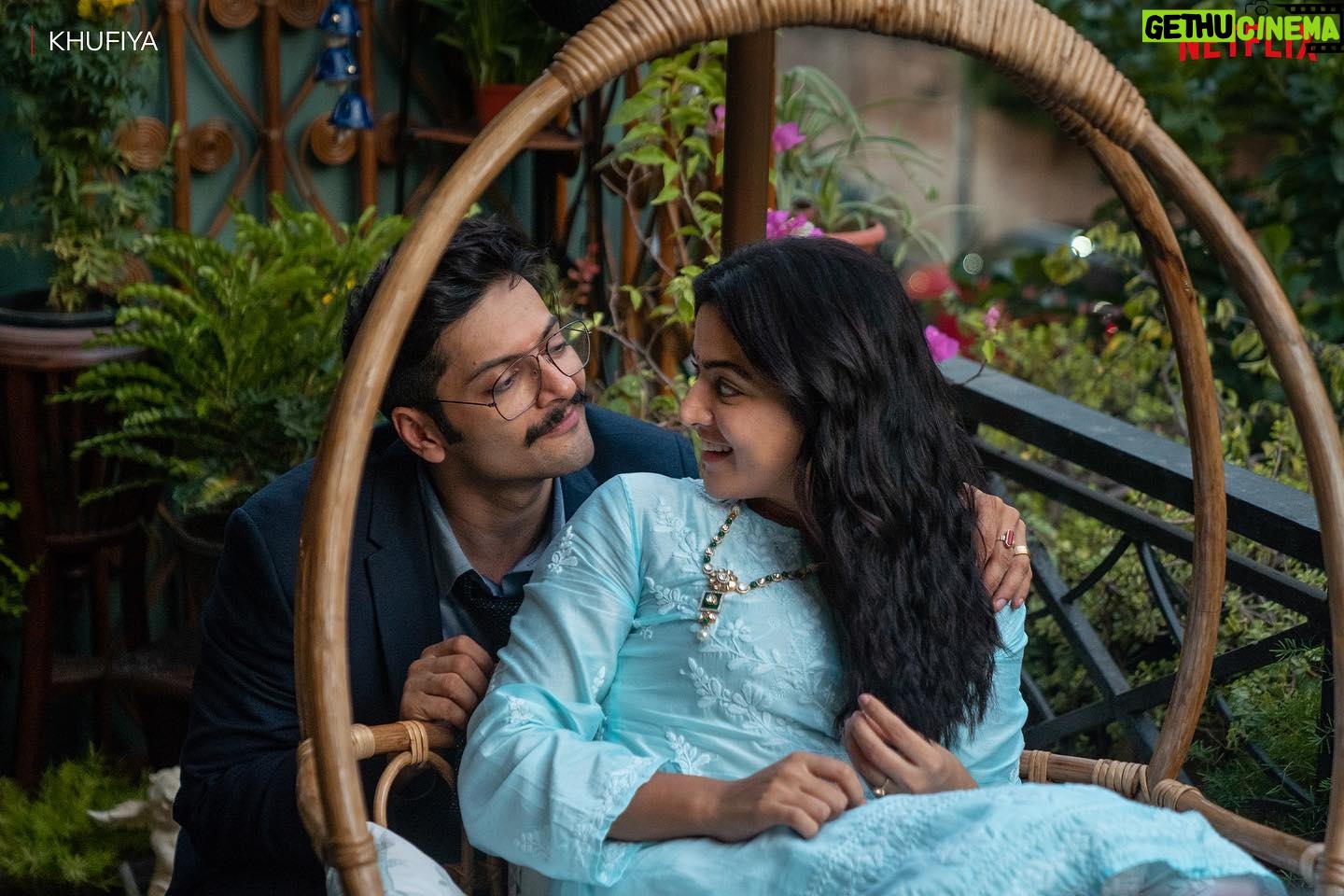 Tabu Instagram - #khufiya @vbfilmsofficial @vishalrbhardwaj @netflix_in @wamiqagabbi @alifazal9