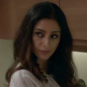 Tabu Instagram - Khufiya, except we’re solving the mystery of how Tabu consistently wins our hearts 👏

#HumSaathSaathHain #Andhadhun