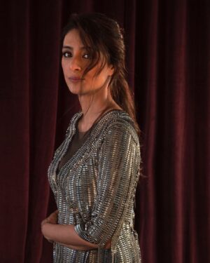 Tabu Instagram - @ishaannair7 @bbhiral @makeupbylekha @divyakdsouza 💕