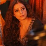 Tabu Instagram - Sabko happy birthday #bhoolbhulaiyaa2 @aneesbazmee @tseries.official @muradkhetani @kartikaaryan @kiaraaliaadvani @ipritamofficial @amarupadhyay_official @chaayaankan @varung0707 @manoharvermaaction and all our participants 🌷