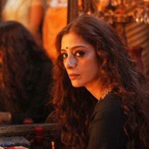 Tabu Instagram - @chaayaankan 
This one is for you !
#bhoolbhulaiyaa2