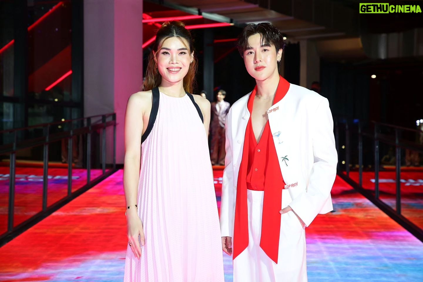 Tachakorn Boonlupyanun Instagram - วันก่อนค่ะ ไป @theemsphere มา เขาปังมากเวอร์ พร้อมแล้วที่จะเป็นชีพจรแห่งใหม่ของกรุงเทพฯ ที่รวบรวมทุกไลฟ์สไตล์มาไว้ในที่เดียว ! #EMDISTRICTCALLINGTHEWORLD #EMCALLING #EMDISTRICT #EMSPHERE #EMPORIUM #EMQUARTIER @Emporium_Emquartier @TheEmsphere