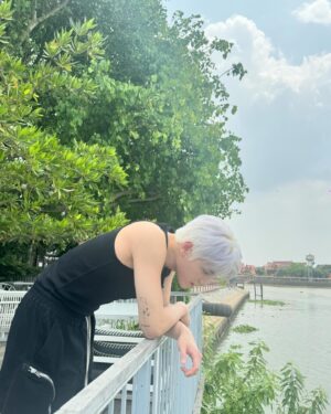 Taeyong Instagram - ᑦ(◕ ᴗ ◕⁎)ᐣꕤ*.ﾟ #Thailand #tyinthailand i’m gonna miss u thailand, Please wait, I will definitely do a tour in Thailand.🥹