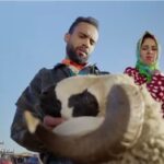 Taliss Instagram – مع الآسف حنا هما الضحايا😞 الحرارة وصلات حتى للأسعار ا🔥ا 
عيدكم مبارك سعيد ا🐏ا
@fadoua.taleb