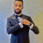 Taliss Instagram - هاد الأيام كثر الزواج المهم أنا موجود للعراضة🤵🏽‍♂️😉ا