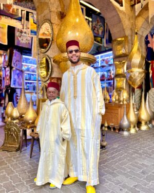 Taliss Instagram - نتمنى لكم عواشر مباركة 
@grand_m_officiel_