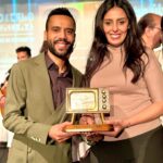 Taliss Instagram - الحمد لله تتويج سلسلة صلاح وفاتي بالجائزة الكبرى كأحسن سلسلة كوميدية لسنة 2024 بمهرجان مكناس للدراما التلفزية ا📺ا شكراً مخرج العمل لعشير والمبدع @medamine_elahmar منتج العمل المغامر والحقيقي @drisschahtane مديرة الإنتاج المقاتلة @karimaoulhous ❤️ شكرا للفنانة الكوميدية والمبدعة اللي كاتقاسم معايا هاد العمل @fadoua.taleb شكرا للقناة الأولى @al_aoula وشكراً لكم يا أحسن ورأرقى جمهور على دعمكم وحبكم وتشجيعاتكم الدائمة 🥇 ومبروك علينا وعليكم ا❤️💪ا #NEXT