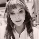 Tamara Bleszynski Instagram – Hidup ini Hitam Putih atau Berwarna? 

Tergantung pilihanmu… 

Nitey Day 

🤍,

TBlz 
24.3.2024
