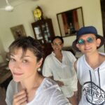 Tamara Bleszynski Instagram - I am so grateful for the laughter and good times we have shared together. Our friendship has been a true treasure in my life and I am grateful for every moment we spend together. Makasih yah @mulanisanjay & Mba @ratihoorbeek sayang 🙏♥️