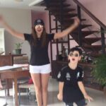 Tamara Bleszynski Instagram - Anakku sayang, ingat selalu pesan mama yah..Tetap menjadi Pejuang dan Pemberani. Kalau sampai ada apa2 sama Mama, kamu tau siapa/kenapa. Tiada Nafas ini lengah untuk berjuang demi Keadilan dan selalu mama akan berdoa, doa terbaik: Ya Allah, ampunilah dosa ku dan dosa kedua orang tua ku. Kasihanilah keduanya sebagaimana mereka mengasihi aku sewaktu masih kecil. Karena Doa yg akan selalu mempererat kita…bila suatu saat mama harus pergi. I love you…Selamanya. ~ Momma TBlz