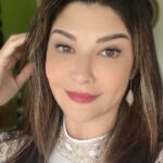 Tamara Bleszynski Instagram – Ya Allah ampunilah aku, rahmatilah aku, perbaikilah keadaanku, tinggikanlah derajatku, berilah rezeki dan petunjuk untukku.

Kututup malam ini dengan Doa yg indah.

Selamat malam…jumpa lagi kita esok yah.

Semoga 🤍