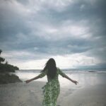 Tamara Bleszynski Instagram – Hati lebih dalam dari Samudra 🌊

TBlz 
1:52
8.5.2024
