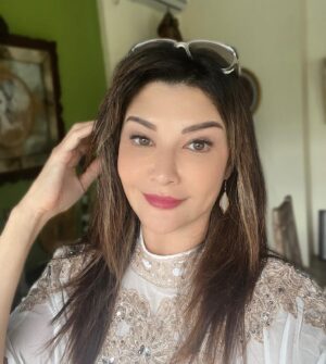 Tamara Bleszynski Instagram - Aya kahayang tapi henteu dibarengan ku usaha, malah sibuk ngahujat…mah sarua jeung ngabodorrrr dorrr. 

Senyum santun, 

🤍,

Teteh TM 🥰