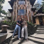 Tamara Bleszynski Instagram - Makasih Kenzou sayang, di ngabuburit kita, di liburan dan bahkan dilukamu..yang kamu ucapkan adalah “Mom tenang, Aku jaga dan kita akan baik2 saja.” Terima kasih Ya Allah. Terkadang manusia lupa, bahwa salah satu harta yg terbesar adalah Anak yg sayang pada Ibunya. Terima kasih Ya Allah… Terima kasih Singa kecilku, Zou 🦁