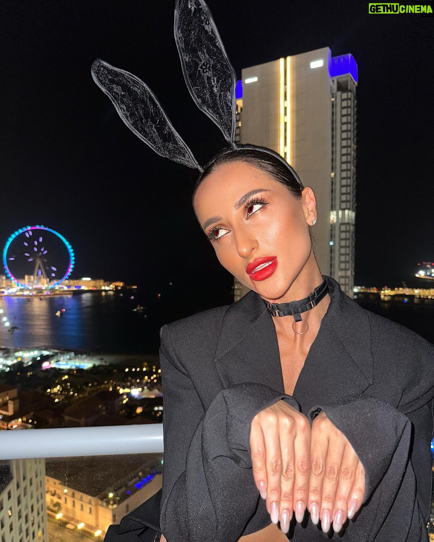 Tamara Turava - 22.8K Likes - Time to play 🎮👠🧨❤️🔥🌹🐇Helloween