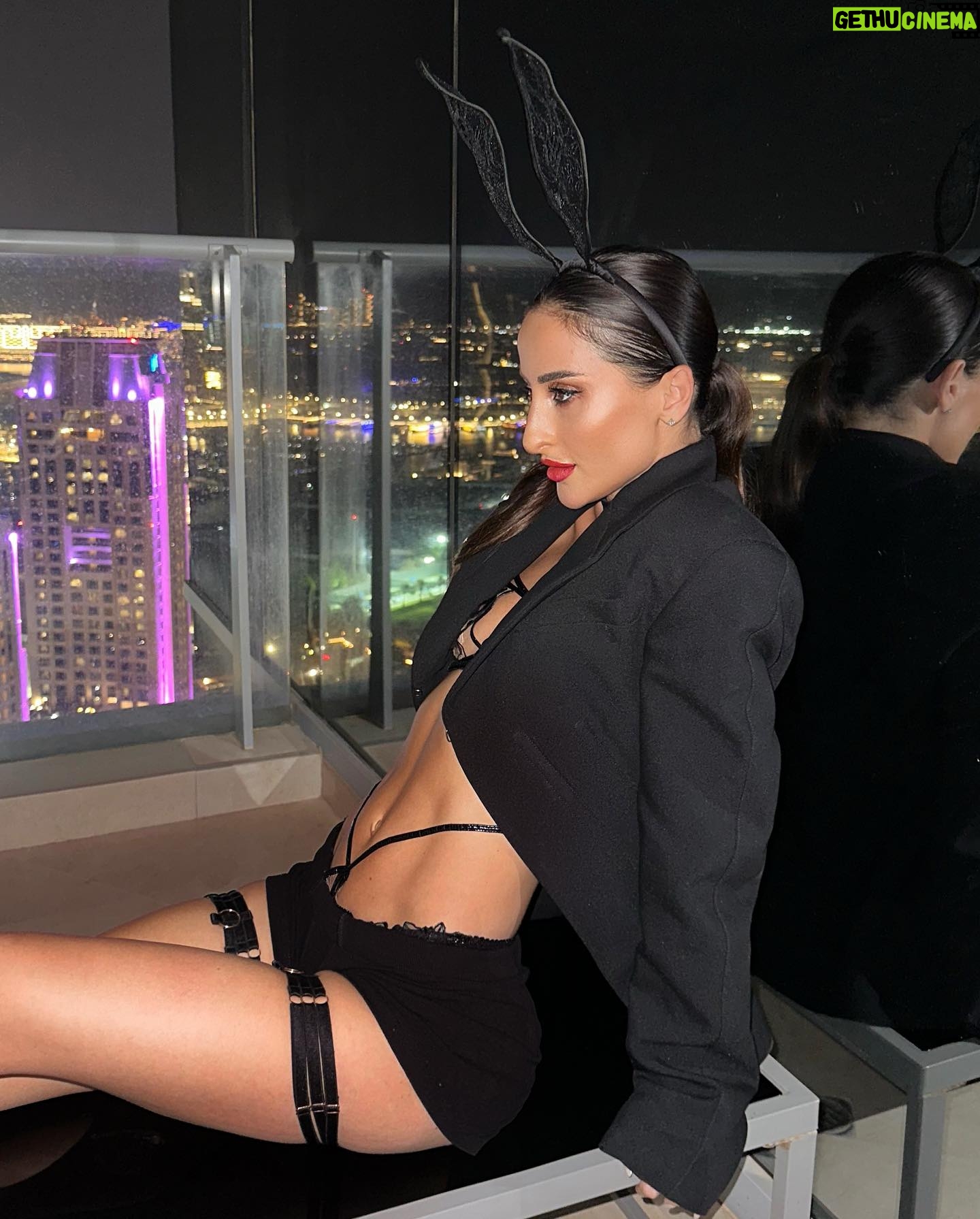 Tamara Turava - 22.8K Likes - Time to play 🎮👠🧨❤️🔥🌹🐇Helloween