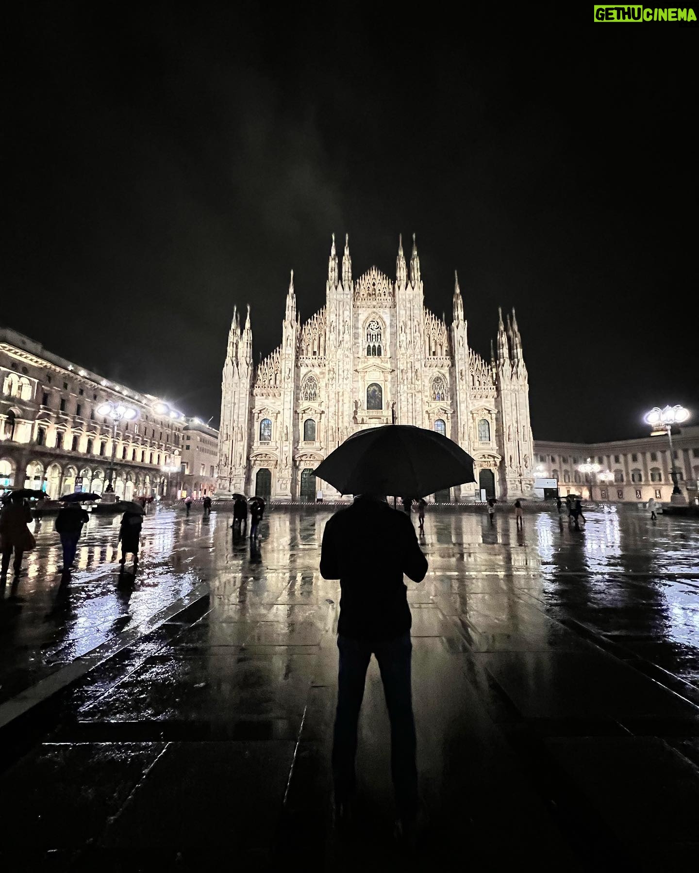 Tamer Hagras Instagram - Milove Milan 🥰 الحمدلله 🙏 #tamerhagras #hagrastravels #تامرهجرس #هجرس_تراڤلز